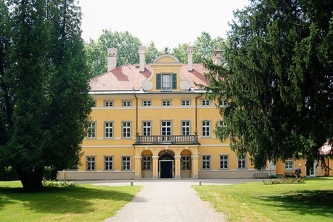 Private 2 Hour Sound of Music City Tour in Salzburg - Itinerary