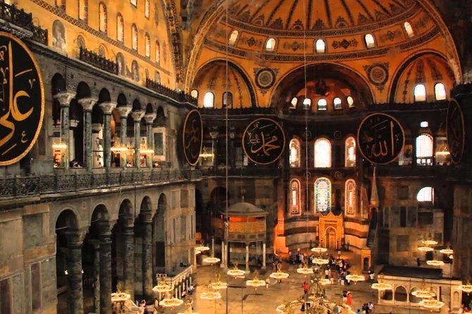 Private 7 Hours Istanbul Highlights Sightseeing Tour With Bazaars - Tour Highlights