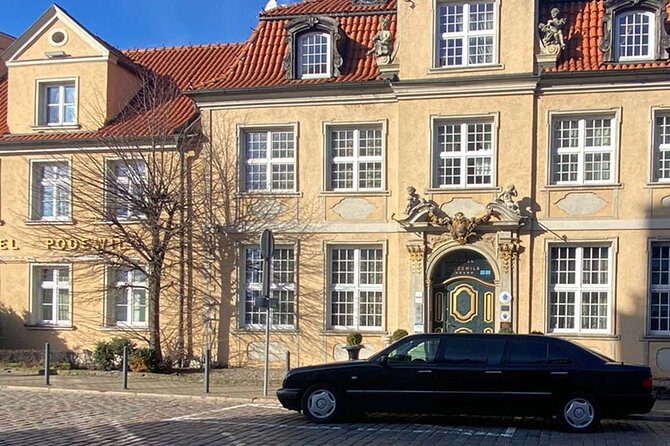 Private Airport Gdansk and Hotels Transfer up to 6 Guests - Pickup and Drop-off