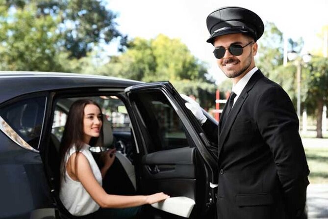Private Airport Transfer in Tbilisi With Experienced Driver