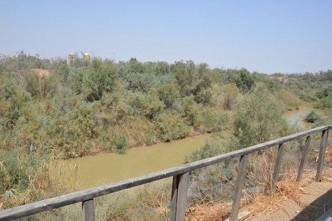 Private Amman Airport Layover Tour: The Baptism Site and Jordan River