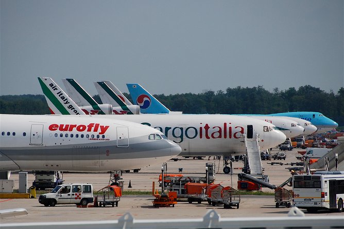 Private Arrival or Departure Transfer in Milan (Hotel or Airport Pick-Up) - Whats Included