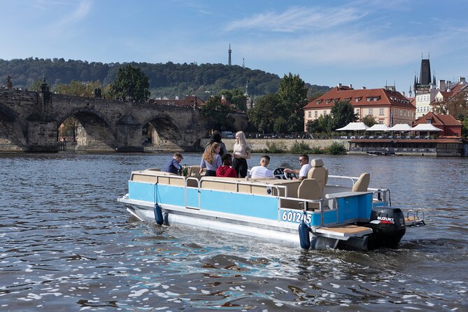 Private Boat Cruise With Unlimited Prosecco - Activity Details