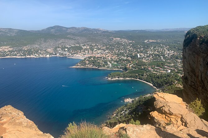 Private Day Excursion in Provence With Transfer - Accessibility and Requirements