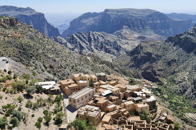 Private Day-Tour in Nizwa and Jebel Akhdar - Cultural Experiences