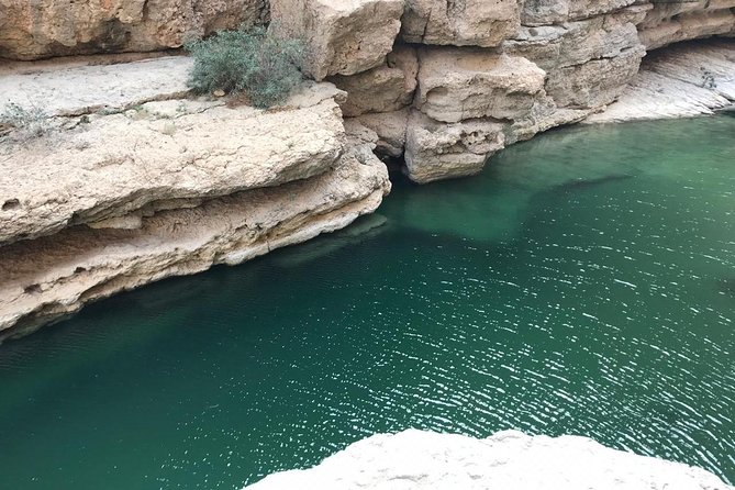 Private Day Trip to Wadi Shab & Bimmah Sinkhole Price Up To 5 Persons - Tour Details