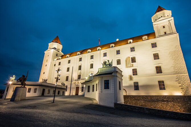 Private Direct Transfer From Vienna City Center to Bratislava - Booking Information and Pricing