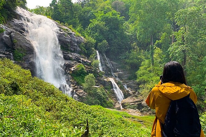 Private Doi Inthanon National Park Tour in Chiang Mai