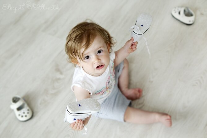 Private Experience Family Photoshooting in Budapest Studio - Studio Location and Amenities