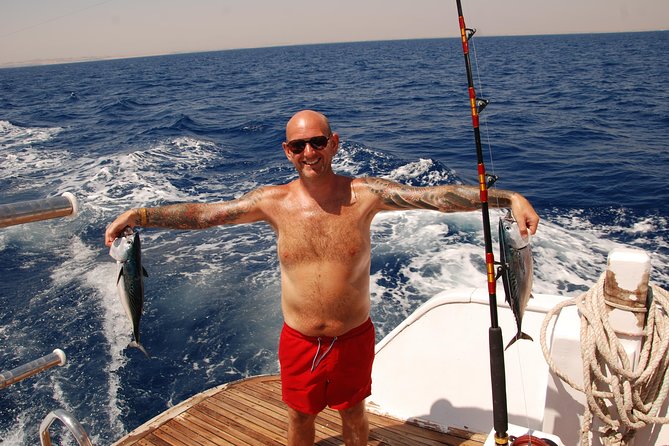 Private Fishing Boat Up to 8 Pax With Equipment From Hurghada