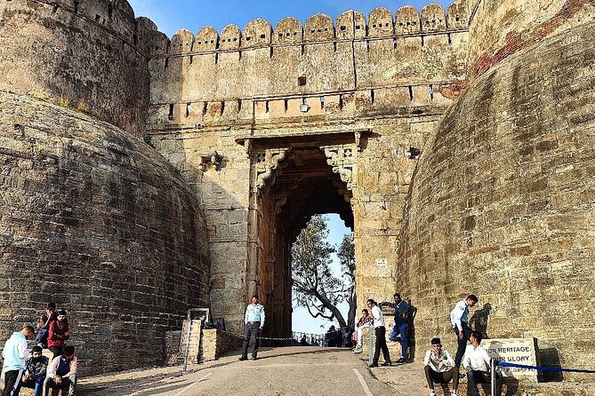 Private Full-Day Trip Kumbhalgarh Fort and Ranakpur From Udapiur
