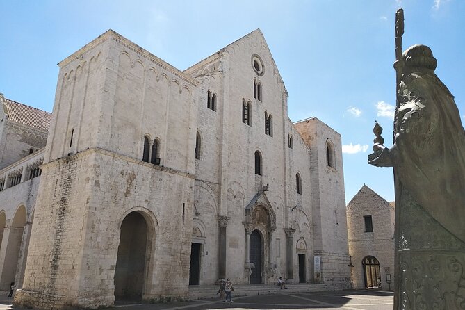 Private Guided Tour in Bari: Capital of Stories and Traditions