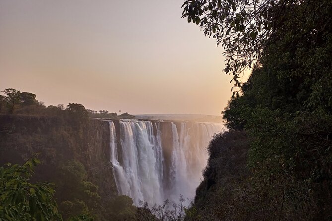 Private Guided Tour in Victoria Falls and Luna Rainbow - What To Expect