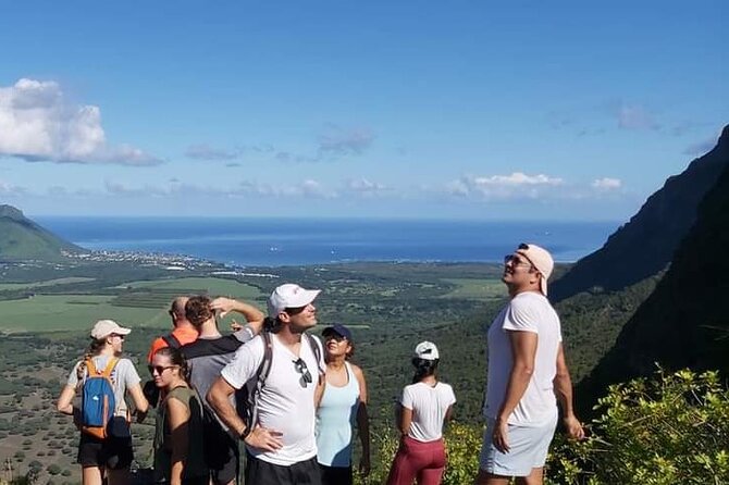 Private Hike to the Mountain of Three Mamelles - Included in the Tour