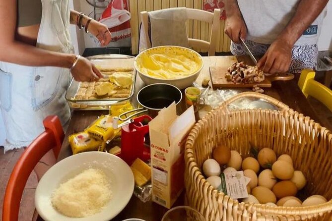 Private Home-Made Pasta Cooking Class in Pisa.
