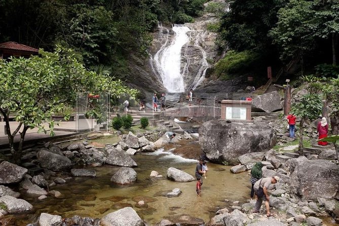 Private Kanching Waterfalls With Batu Caves & Ramayana Caves Tour - Tour Description