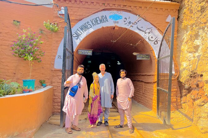 Private Lahore Full Day Sightseeing Tour - Meeting and Pickup Details