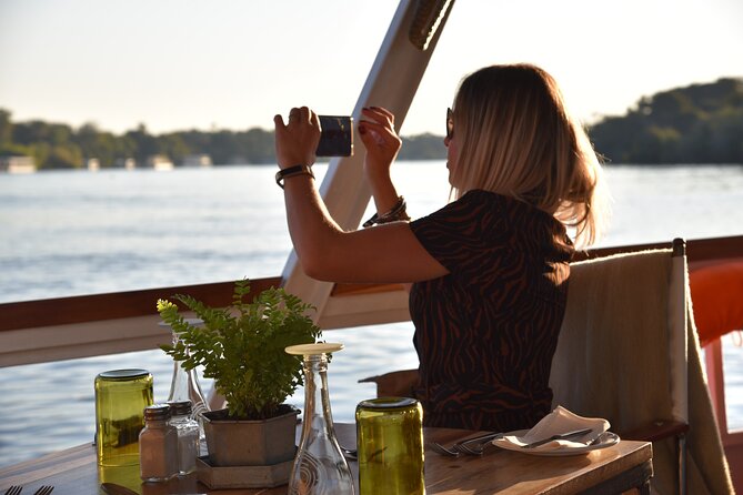 Private Lunch Cruise on the Zambezi River