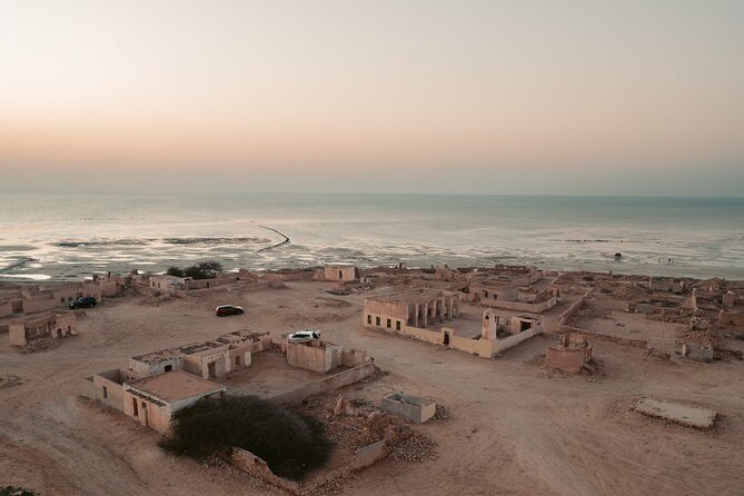 Private North of Qatar Tour - Itinerary Overview