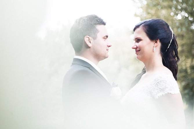 Private Photo Session With a Local Photographer in Krakow - Inclusions: Best Locations, Outfits, Recommendations