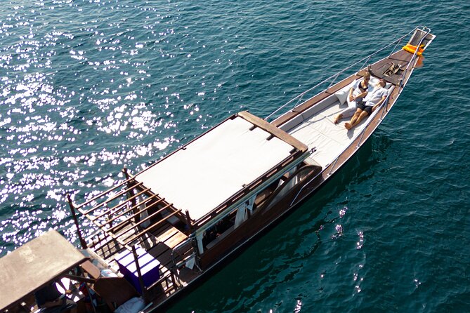 Private Pig Island & Koh Taen Luxury Longtail Tour