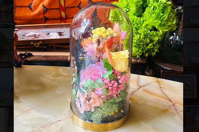 Private Preserved Flower Bell Jar Workshop in Paris, France - Workshop Details