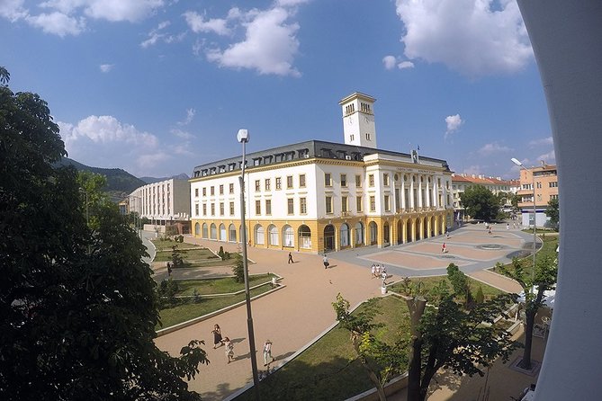 Private Retro Stylish Tour of Sliven With Mercedes SSK 1971
