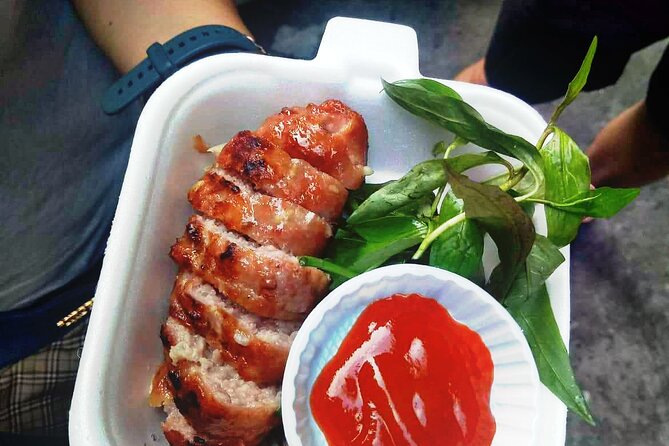 Private Saigon Street Food Tour On SCOOTER OR WALKING TOUR - Inclusions and Exclusions