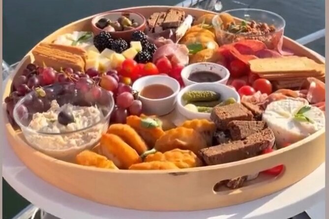 Private Tour 6 Bridges With Wine and Cheese Tasting - Tour Details