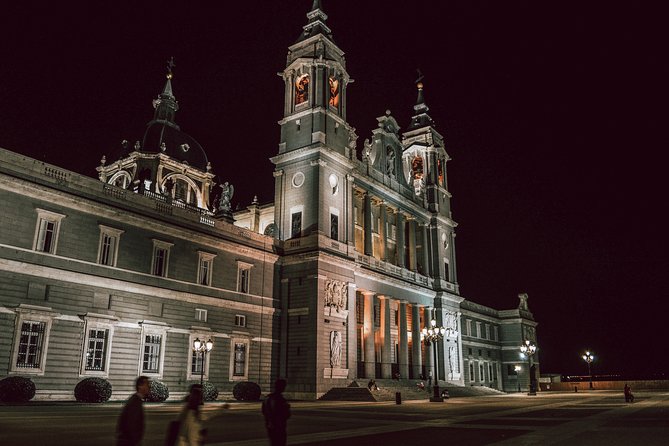 Private Tour: Madrid Top Historic and Architectural Landmarks - Tour Highlights