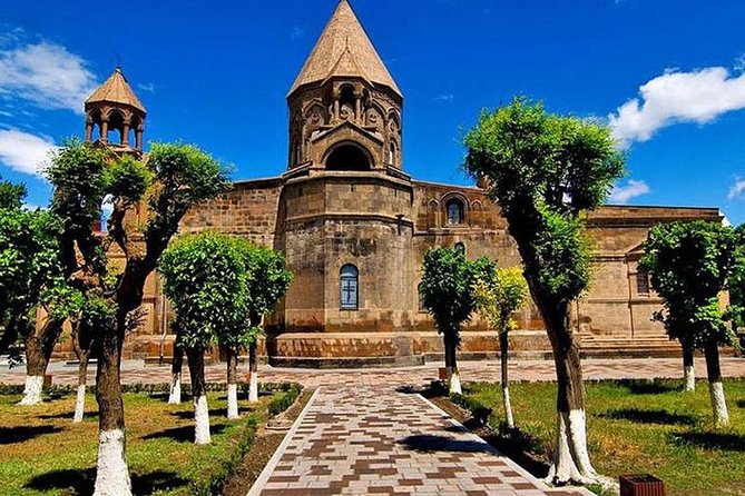 Private Tour to Echmiadzin and Zvartnots