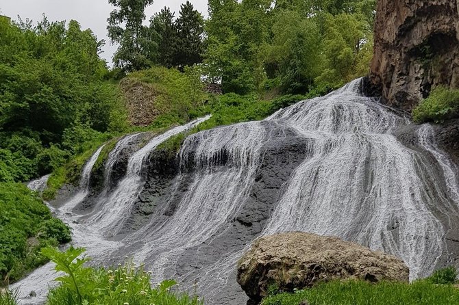 Private Tour To: Jermuk Waterfall