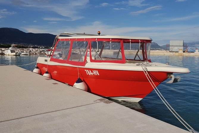 Private Transfer by Speedboat From Split Airport to Hvar - Meeting and Pickup