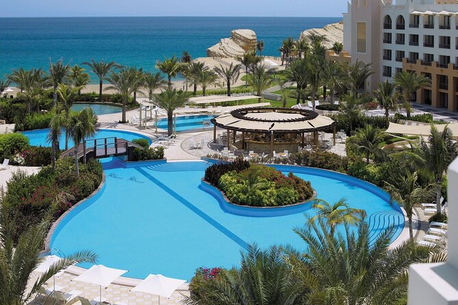 Private Transfer From Muscat Airport to Hotels or From Hotels to Airport. - Service Details
