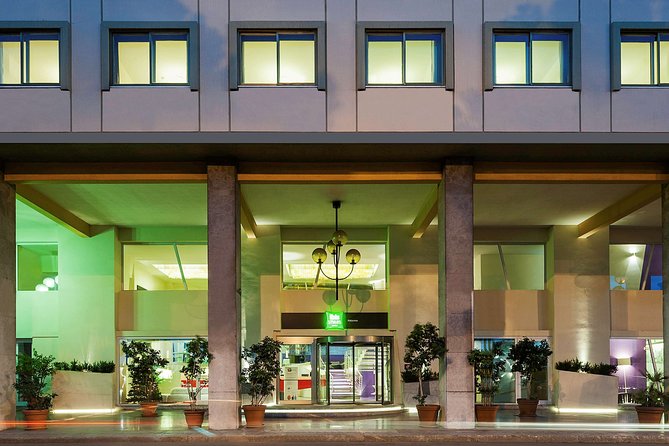 Private Transfer From Palermo Airport to Ibis Styles Hotel or Vice Versa