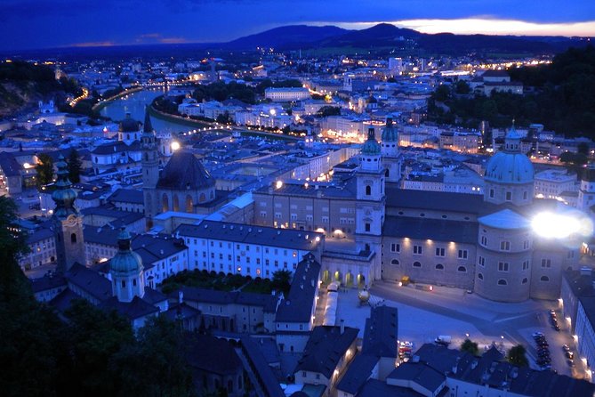 Private Transfer From Prague to Salzburg With 2h of Sightseeing, Local Driver - Service Details