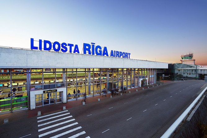 Private Transfer From Riga Airport To Riga City Center - Service Details
