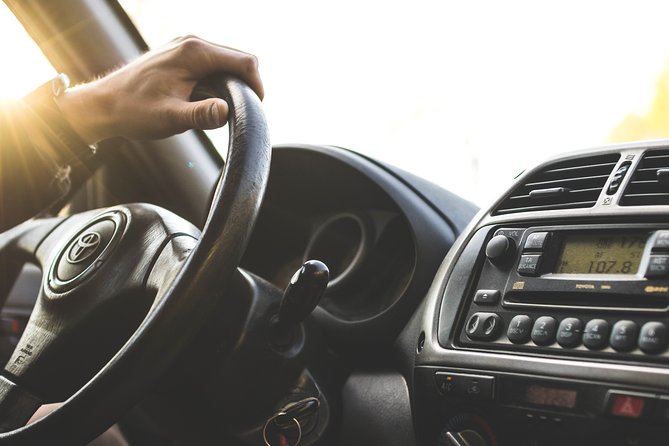 Private Transfer to Hurghada Airport From All Hotels - Booking and Pricing Information