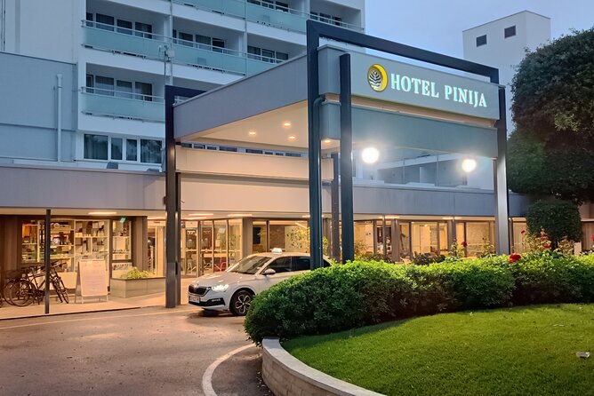 Private Transfer: Zadar Airport To/From Zaton Holiday Resort - Meeting and Pickup Instructions