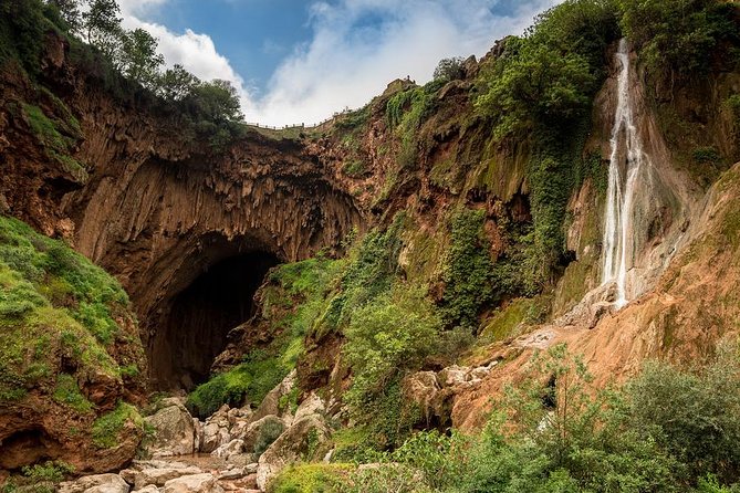 Private Trip to Ouzoud Waterfalls & Iminifri Natural Bridge in Atlas Montagnes - Tour Highlights