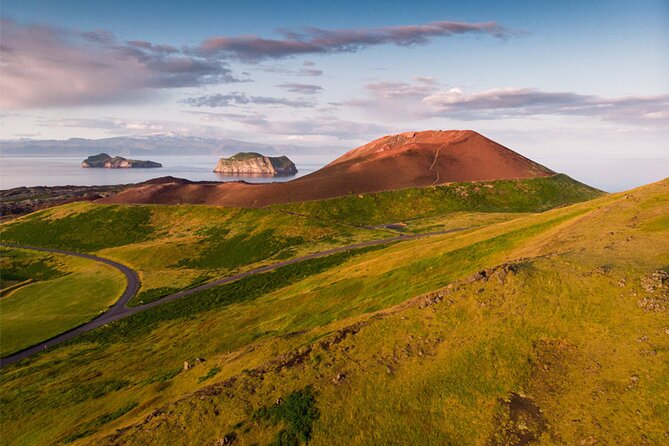 Puffin and Volcano Boat Tour - Tour Details