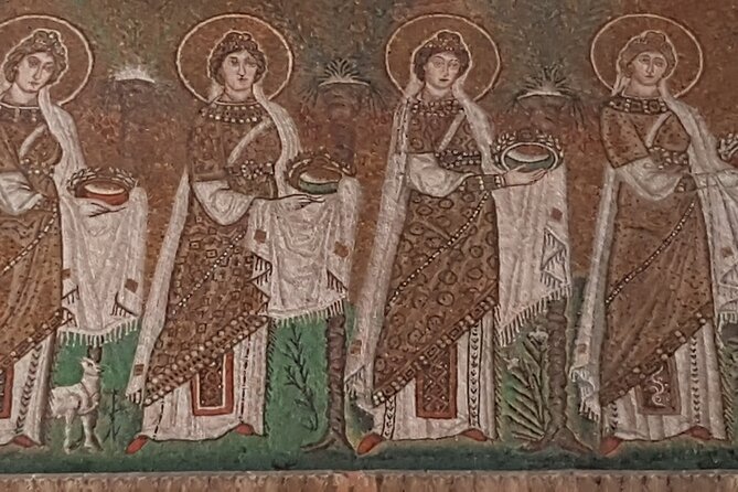 Ravenna,A City to Discover - Inclusions