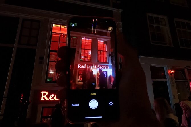 Red Light District Smartphone App Self-Guided GPS Walking Tour - Meeting Point Information