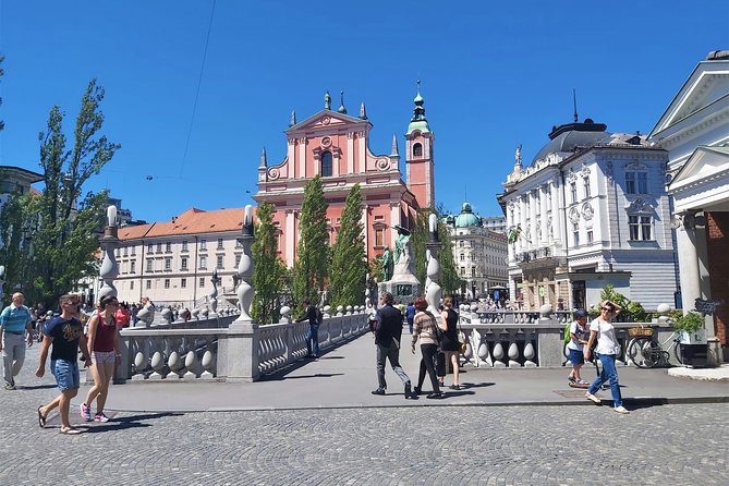 Rent an E-Bike - Ljubljana City Center - Inclusions