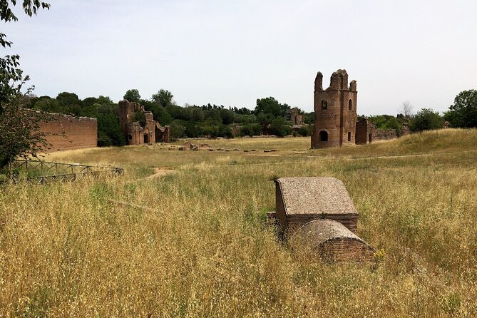Rome: Catacombs Guided Tour With Panoramic Transfer - Tour Overview