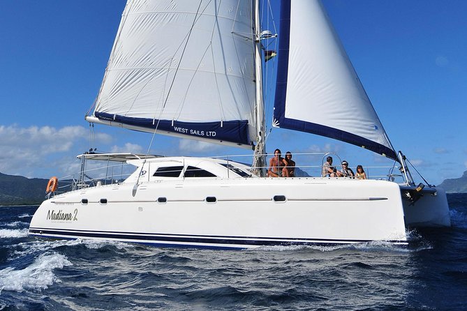 Sailing Catamaran Cruises - Inclusions