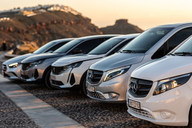 Santorini Private Transfers To/From the Airport - Service Details