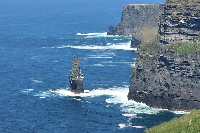 Shannon Airport to Cork City via Cliffs Of Moher Chauffeur Driven Car Service