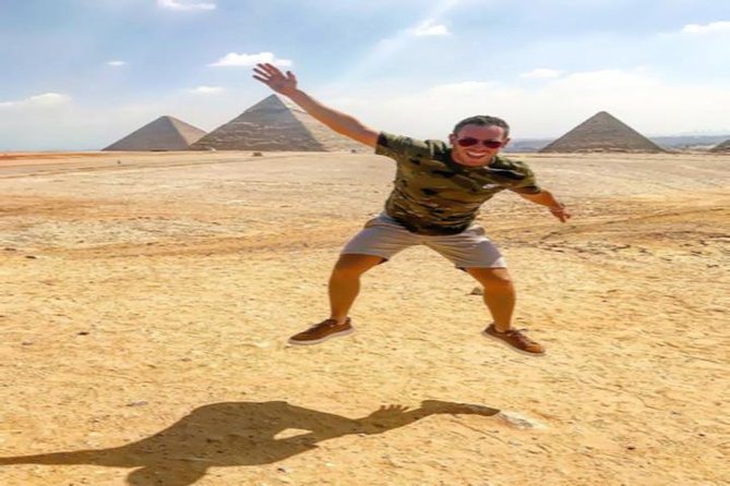 Shore Excursion: Day Tour to Giza Pyramids and Sakkara From Alexandria Port - Meeting and Pickup Details