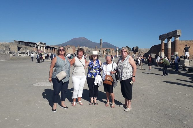 Skiptheline Fast Access Pompeii Archaeological Park With Expert Tour Guide - Meeting and Pickup Instructions